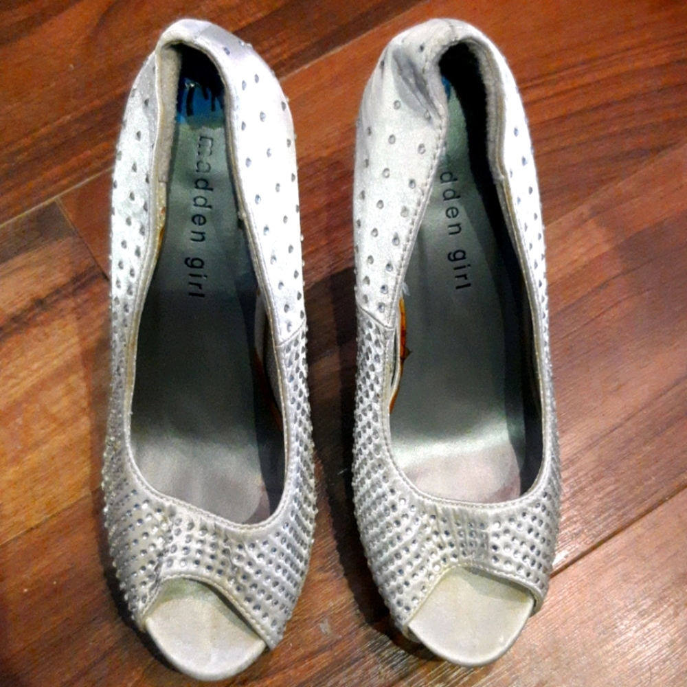 6 inch silver gem encrusted heals